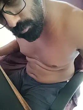 shineboy28 online show from 03-31-26, 07:09