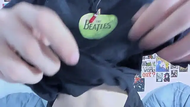 Snapshot of alextop_ chatting on 03-21-26, 10:35 alextop online show from 03-21-26, 10:35