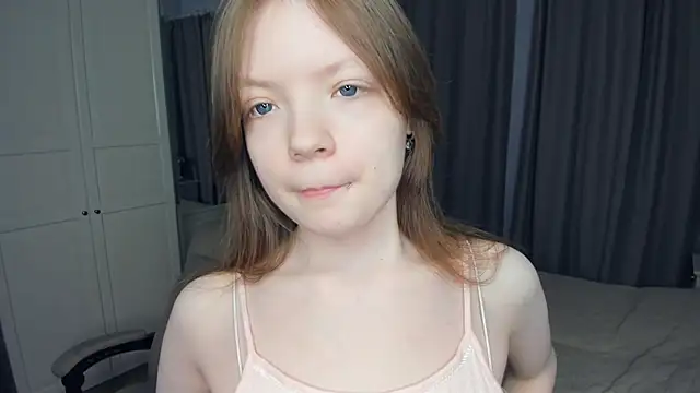 LavenderMitten online show from 04-09-26, 05:51