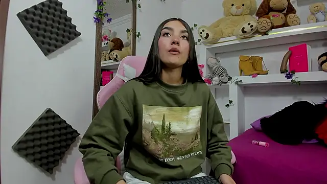 Mayli rose online show from 02-25-26, 08:07