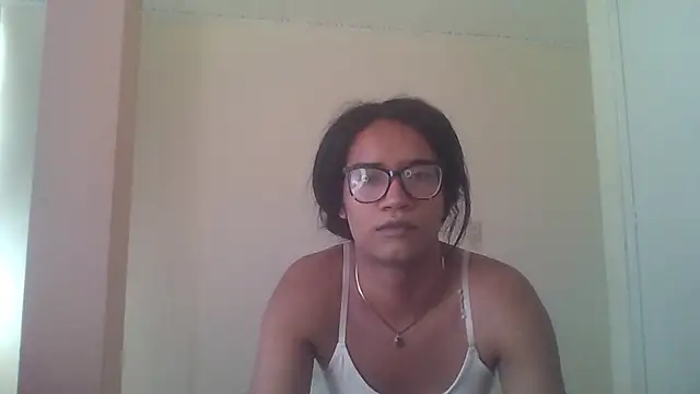 Snapshot of horny_brii chatting on 06-20-26, 06:22 horny brii online show from 06-20-26, 06:22