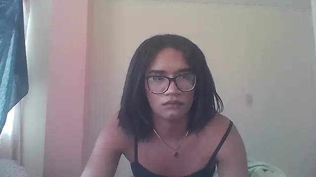 Snapshot of horny_brii chatting on 06-23-26, 10:19 horny brii online show from 06-23-26, 10:19