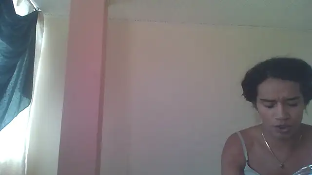 Snapshot of horny_brii chatting on 06-27-26, 06:02 horny brii online show from 06-27-26, 06:02
