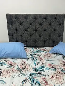 Snapshot of samanta_big_ass_ chatting on 02-25-26, 11:20 samanta big ass online show from 02-25-26, 11:20