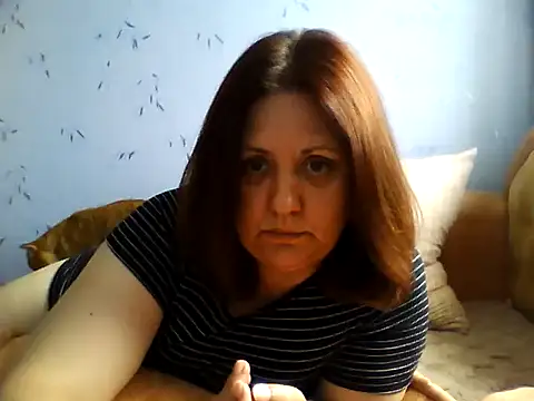 Snapshot of LockyCharm111 chatting on 07-04-26, 09:15 LockyCharm111 online show from 07-04-26, 09:15