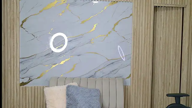 Sophie19   online show from 04-15-26, 11:39