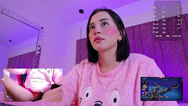 Snapshot of DollieEmma chatting on 02-25-26, 01:32 DollieEmma online show from 02-25-26, 01:32