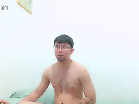 Snapshot of KaiStein chatting on 03-04-26, 05:24 KaiStein online show from 03-04-26, 05:24