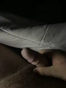 Snapshot of slekkers chatting on 02-10-26, 09:52 slekkers online show from 02-10-26, 09:52