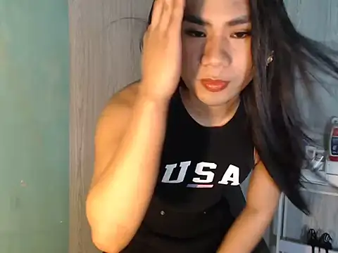 Snapshot of mauie69 chatting on 06-19-26, 10:46 mauie69 online show from 06-19-26, 10:46