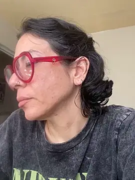 JeanneDuval8888 online show from 05-16-26, 09:57
