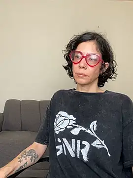JeanneDuval8888 online show from 05-19-26, 10:38