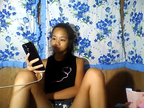 Asianpinay Skinny1818 online show from 05-15-26, 09:44