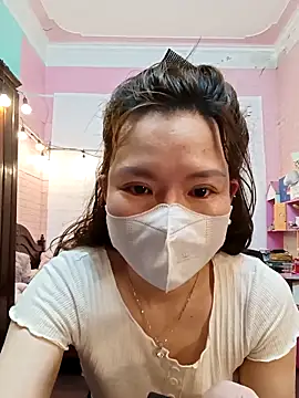 Snapshot of Trang26 chatting on 03-01-26, 11:40 Trang26 online show from 03-01-26, 11:40