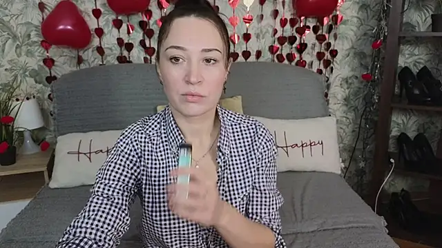 Vivimoonx online show from 02-18-26, 06:31