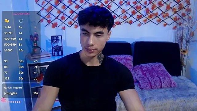 IanWest  online show from 05-18-26, 08:36
