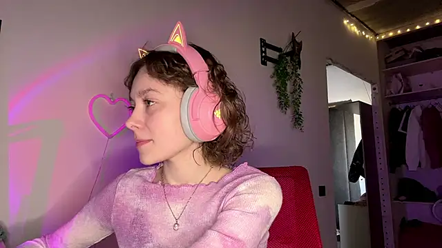 SlunkRear online show from 04-08-26, 10:32