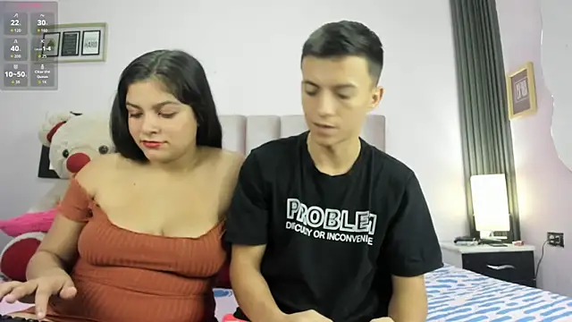 Snapshot of Dylan_and_Kim chatting on 03-03-26, 12:33 Dylan and Kim online show from 03-03-26, 12:33