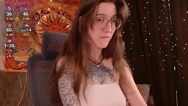 lolami  online show from 04-11-26, 08:40