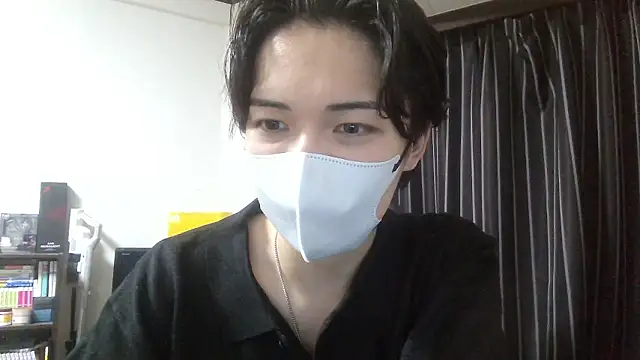 Snapshot of raitokun5555 chatting on 04-15-26, 12:12 raitokun5555 online show from 04-15-26, 12:12