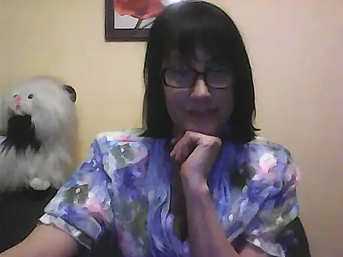 Snapshot of Vlastelina chatting on 02-12-26, 04:02 Vlastelina online show from 02-12-26, 04:02