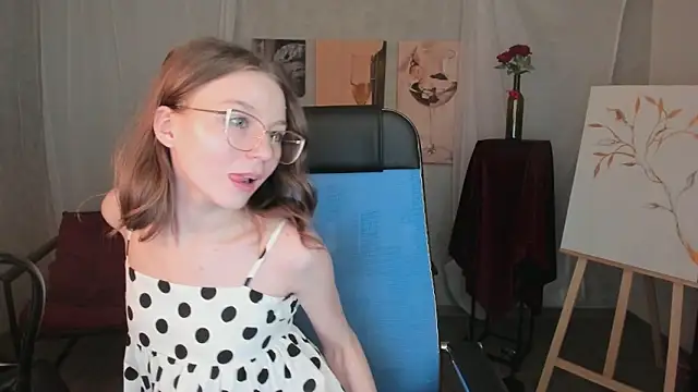 ElliFrankenweenie online show from 02-28-26, 06:20