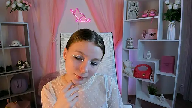 ElliFrankenweenie online show from 03-07-26, 06:21