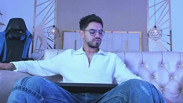 Snapshot of HotPulse_vc chatting on 02-21-26, 12:39 HotPulse vc online show from 02-21-26, 12:39