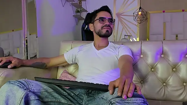 Snapshot of HotPulse_vc chatting on 02-27-26, 12:38 HotPulse vc online show from 02-27-26, 12:38