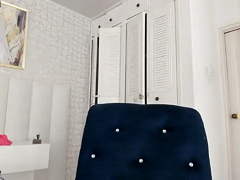 AngellHott  online show from 03-06-26, 10:39