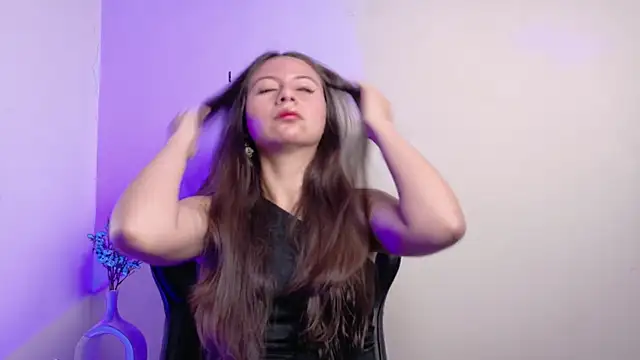 Mei hells online show from 04-26-26, 11:24