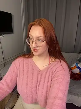 SpicyFox  online show from 07-08-26, 03:27