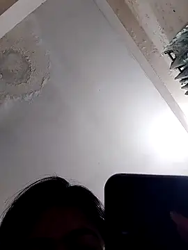 Snapshot of dream-girl-2026 chatting on 02-27-26, 02:39 dream-girl-2026 online show from 02-27-26, 02:39