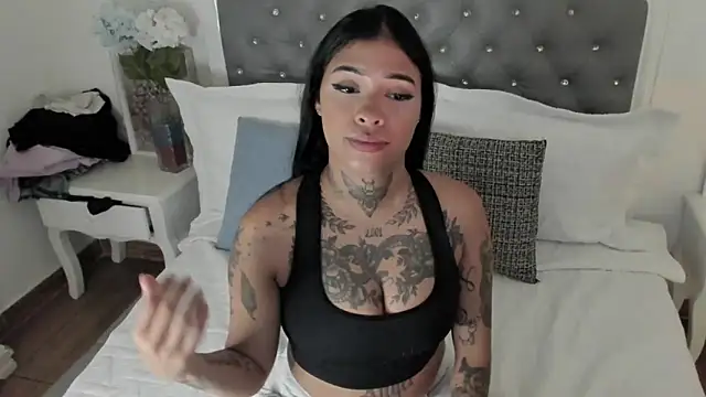 Aisha Haddad online show from 04-16-26, 01:56