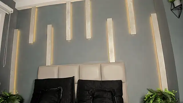 Snapshot of SinLickerr chatting on 02-16-26, 07:54 SinLickerr online show from 02-16-26, 07:54