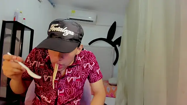 Top and bottom online show from 04-10-26, 08:35