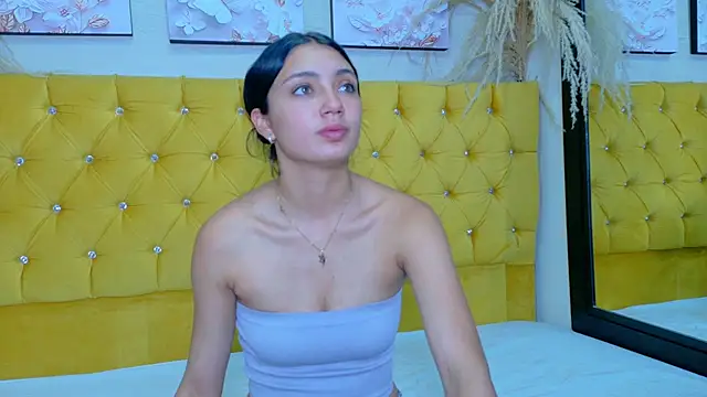 Snapshot of _ArianaToroo chatting on 03-03-26, 01:39 ArianaToroo online show from 03-03-26, 01:39