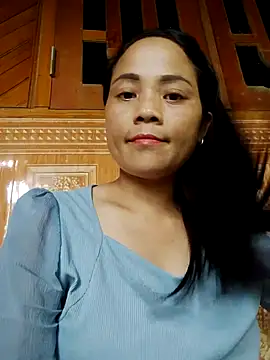 Snapshot of molly-xx chatting on 06-20-26, 05:54 molly-xx online show from 06-20-26, 05:54