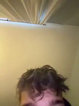 Snapshot of maxxboyyy chatting on 02-12-26, 09:54 maxxboyyy online show from 02-12-26, 09:54