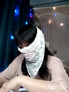 Girl-crazy1 online show from 04-14-26, 06:03