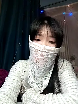 Girl-crazy1 online show from 04-15-26, 11:38