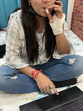 assybauty online show from 03-07-26, 08:33