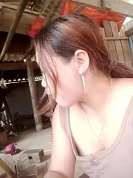 bany-lee online show from 04-15-26, 01:12