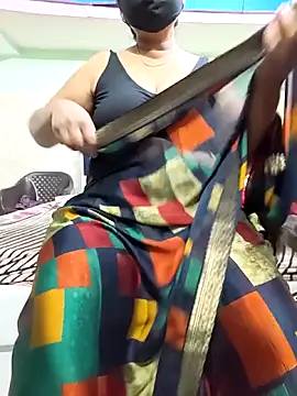 Snapshot of Joyti_07 chatting on 02-24-26, 11:52 Joyti 07 online show from 02-24-26, 11:52