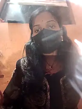 Snapshot of Desi_Couple_P chatting on 03-01-26, 05:15 Desi Couple P online show from 03-01-26, 05:15