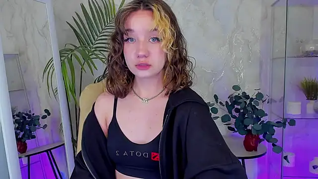 GiaRicco online show from 02-13-26, 04:03