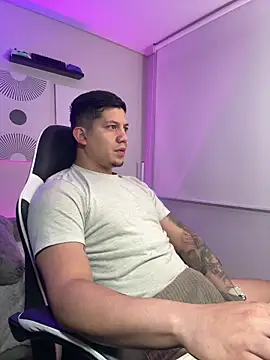  robertobaggioo online show from 03-21-26, 12:21