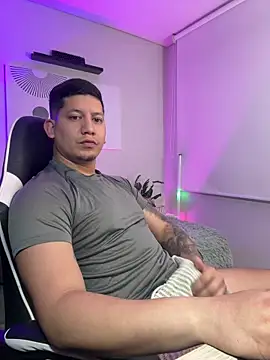  robertobaggioo online show from 04-02-26, 12:47