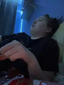 Snapshot of LixuryBaby chatting on 02-12-26, 11:00 LixuryBaby online show from 02-12-26, 11:00