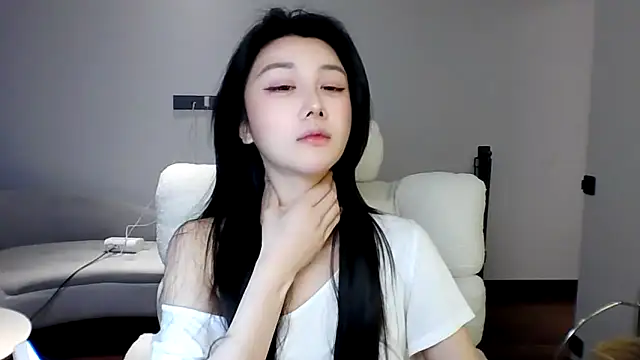 MedeLineayr online show from 04-09-26, 01:27